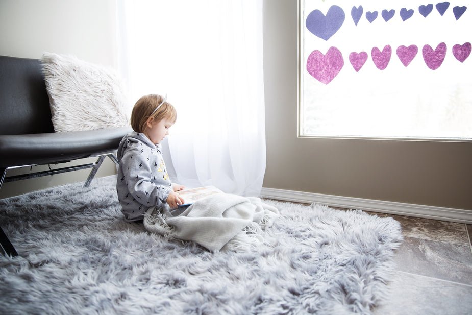 The Benefits of Natural Materials in Montessori Toys and Furniture - Project Montessori