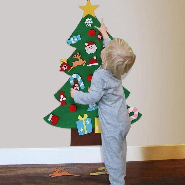 Kids Christmas Tree - Project Montessori